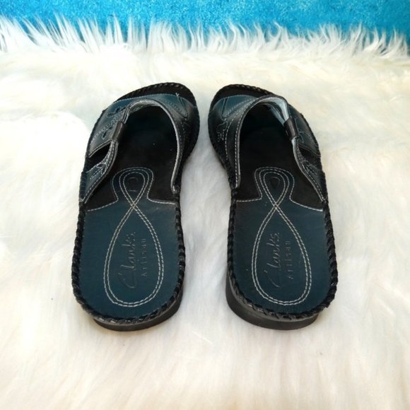 NEW Clarks Black Slide Sandals Size 7N - Picture 10 of 11